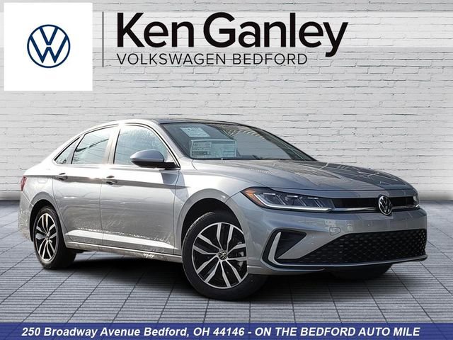 New 2026 Volkswagen Jetta SE image 1