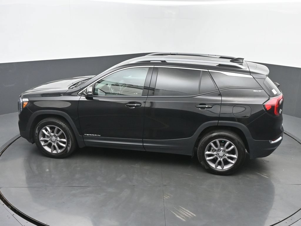 Used 2024 GMC Terrain SLT AWD/4WD image 38