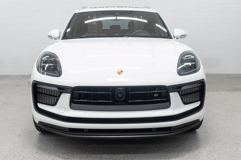 Used 2024 Porsche Macan S AWD/4WD image 3