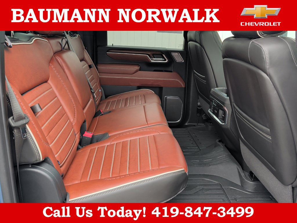 Used 2025 GMC Sierra 2500 Denali Ultimate AWD/4WD image 35