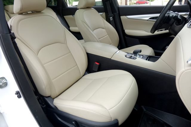 Used 2021 INFINITI QX50 Luxe FWD image 12