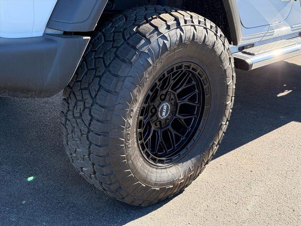 New 2024 Jeep Wrangler Sport S image 16