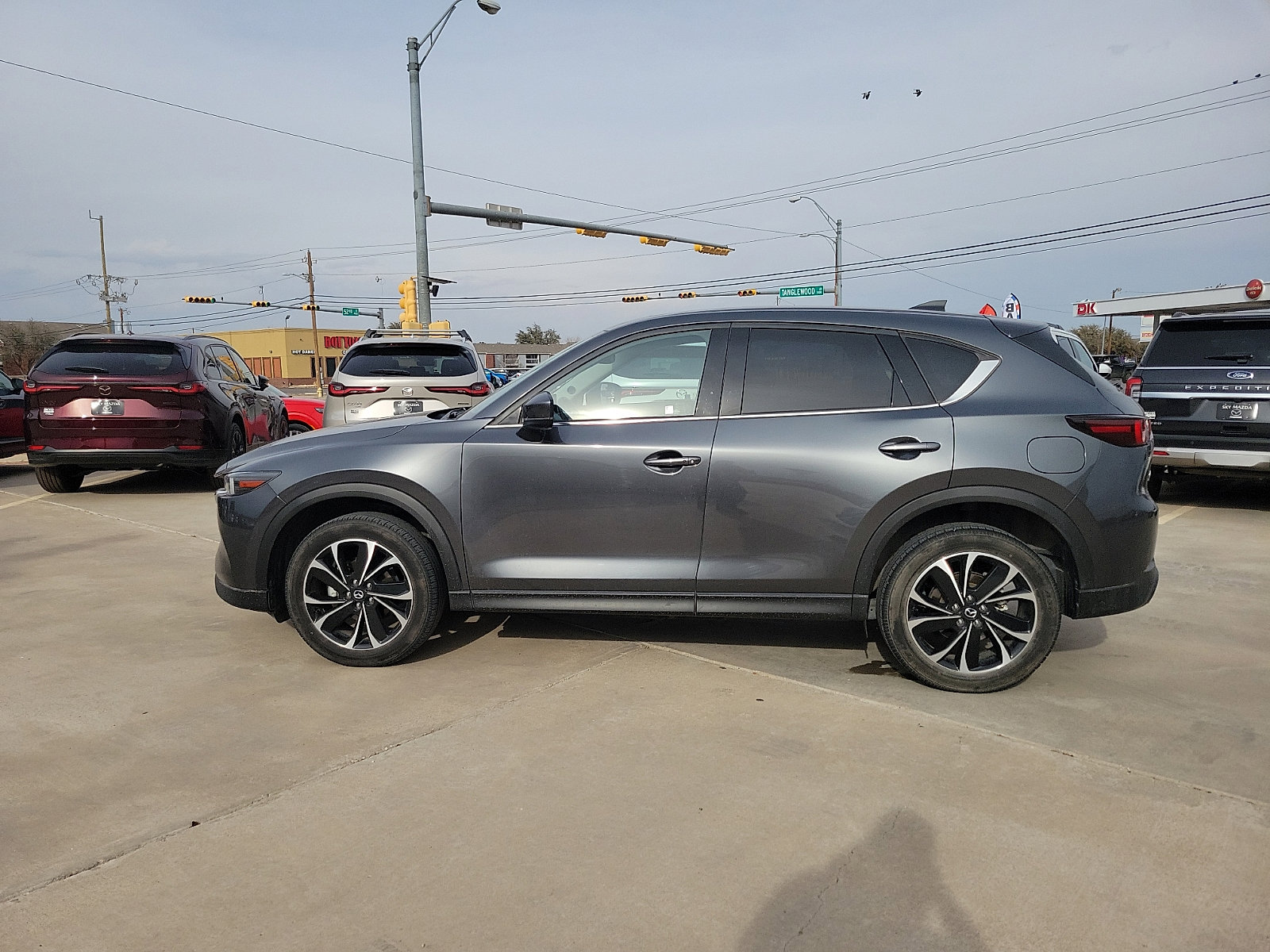 Used 2023 MAZDA CX-5 AWD 2.5 S w/ Premium Plus Pkg image 4
