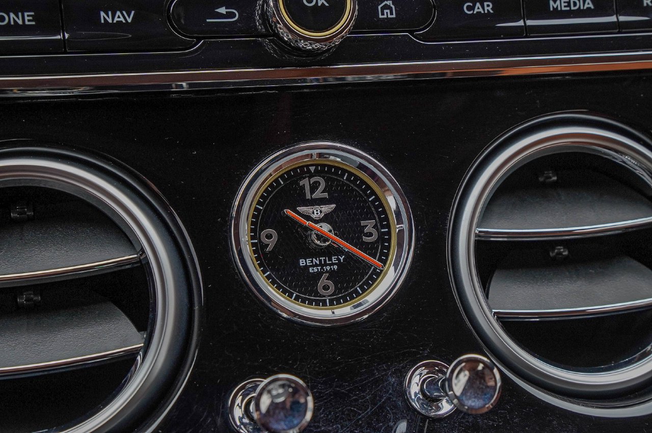 New 2026 Bentley Continental GT Azure AWD/4WD image 30