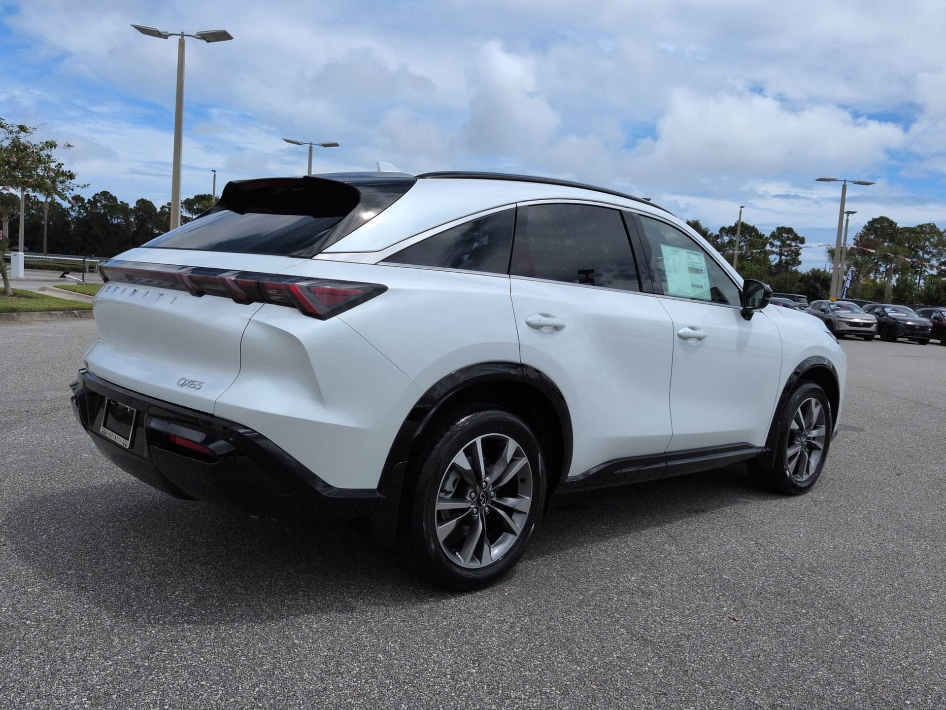 New 2027 INFINITI QX65 Luxe w/ Cargo Package AWD/4WD image 5