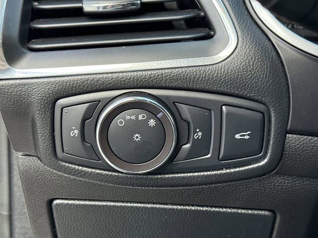 Used 2018 Ford Edge Sport w/ Technology Package AWD/4WD image 39