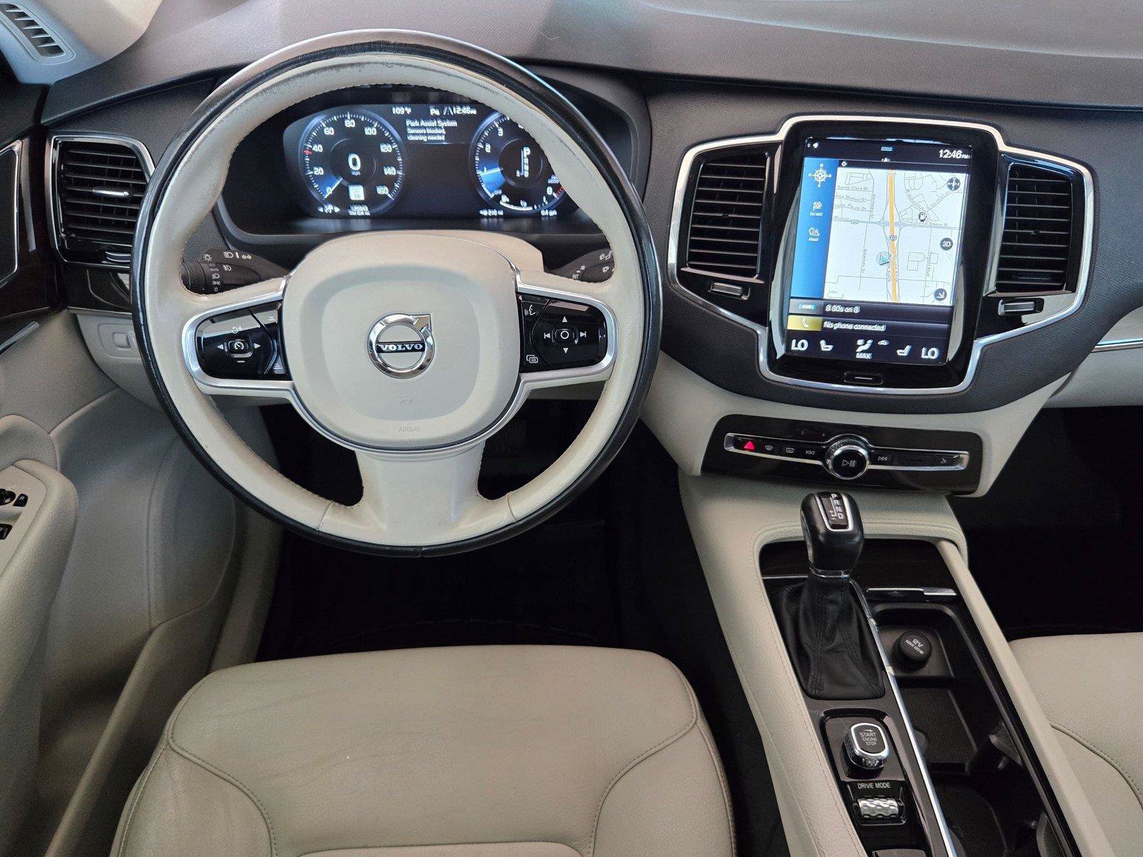 Used 2018 Volvo XC90 T6 Momentum w/ Convenience Package AWD/4WD image 14