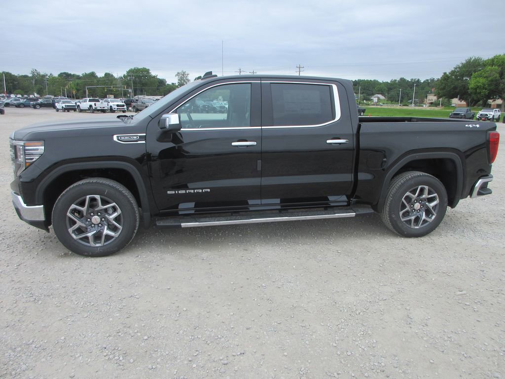 New 2026 GMC Sierra 1500 SLT w/ SLT Premium Package AWD/4WD image 10