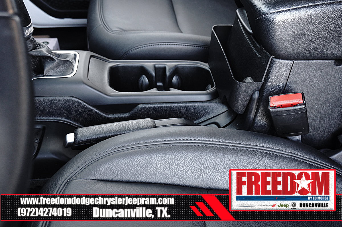 Used 2022 Jeep Wrangler Unlimited Sport AWD/4WD image 35