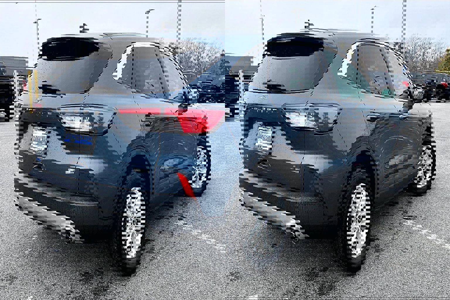 Used 2020 Ford Escape SE image 4