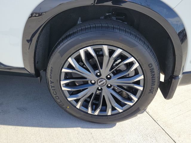 Used 2024 Nissan Rogue Platinum image 14