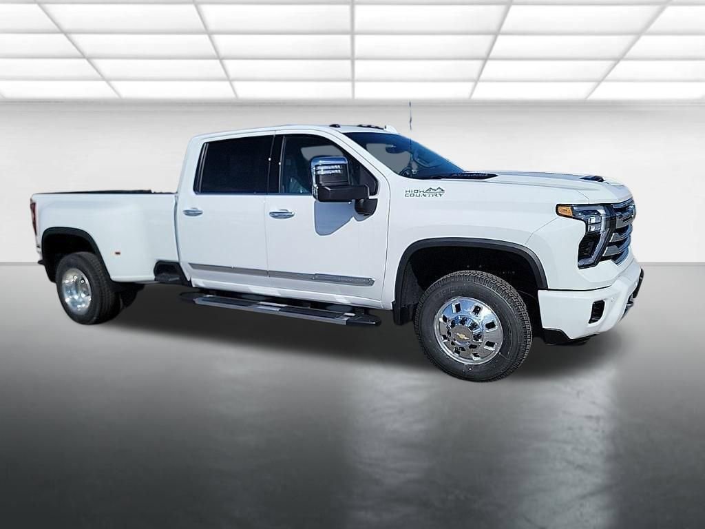 New 2026 Chevrolet Silverado 3500 High Country w/ High Country Premium Package image 8