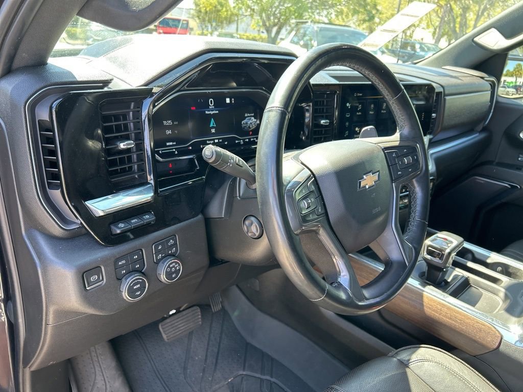 Used 2023 Chevrolet Silverado 1500 High Country w/ High Country Premium Package image 25