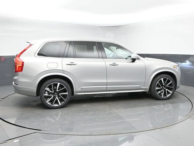 Used 2023 Volvo XC90 B6 Plus AWD/4WD image 9