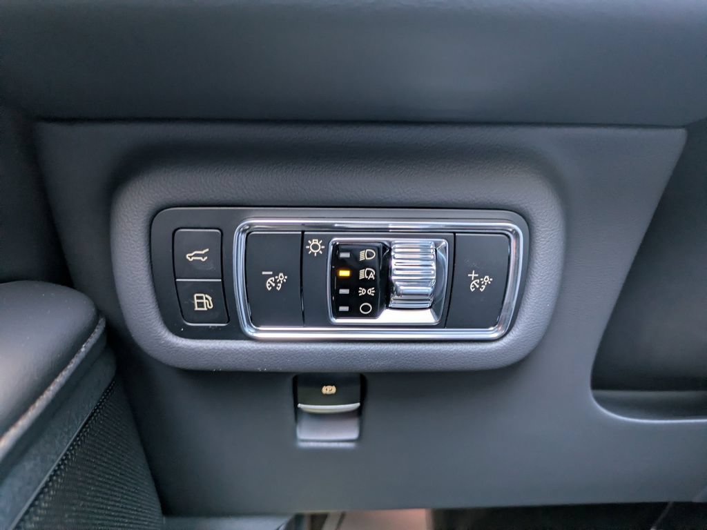 New 2026 Lincoln Nautilus Reserve AWD/4WD image 30