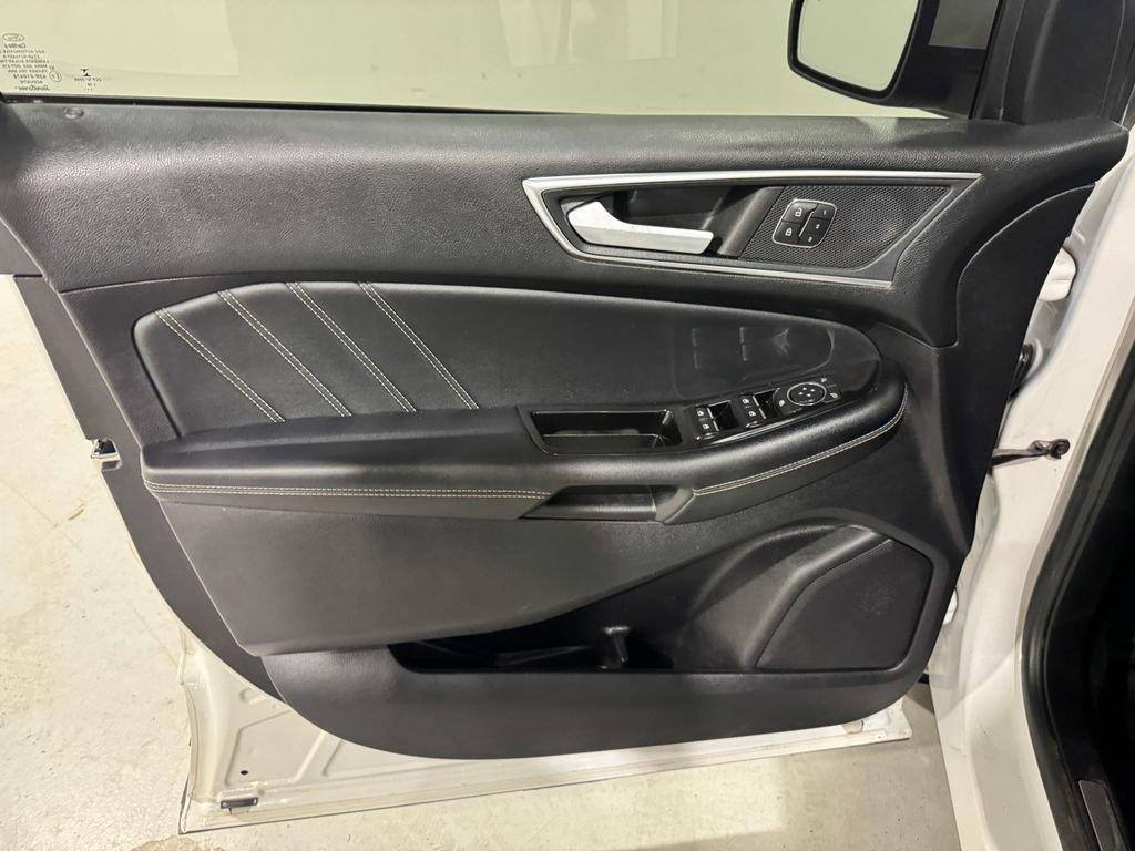Used 2018 Ford Edge Sport w/ Equipment Group 401A AWD/4WD image 14