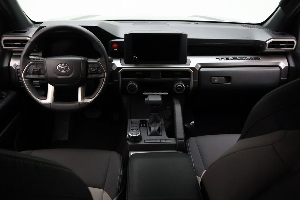 Certified 2025 Toyota Tacoma TRD Off-Road image 24