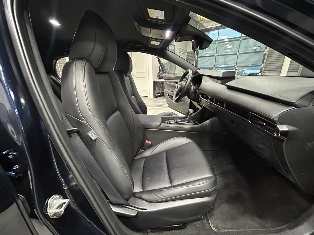 Used 2019 MAZDA MAZDA3 AWD Hatchback w/ Preferred Pkg image 36