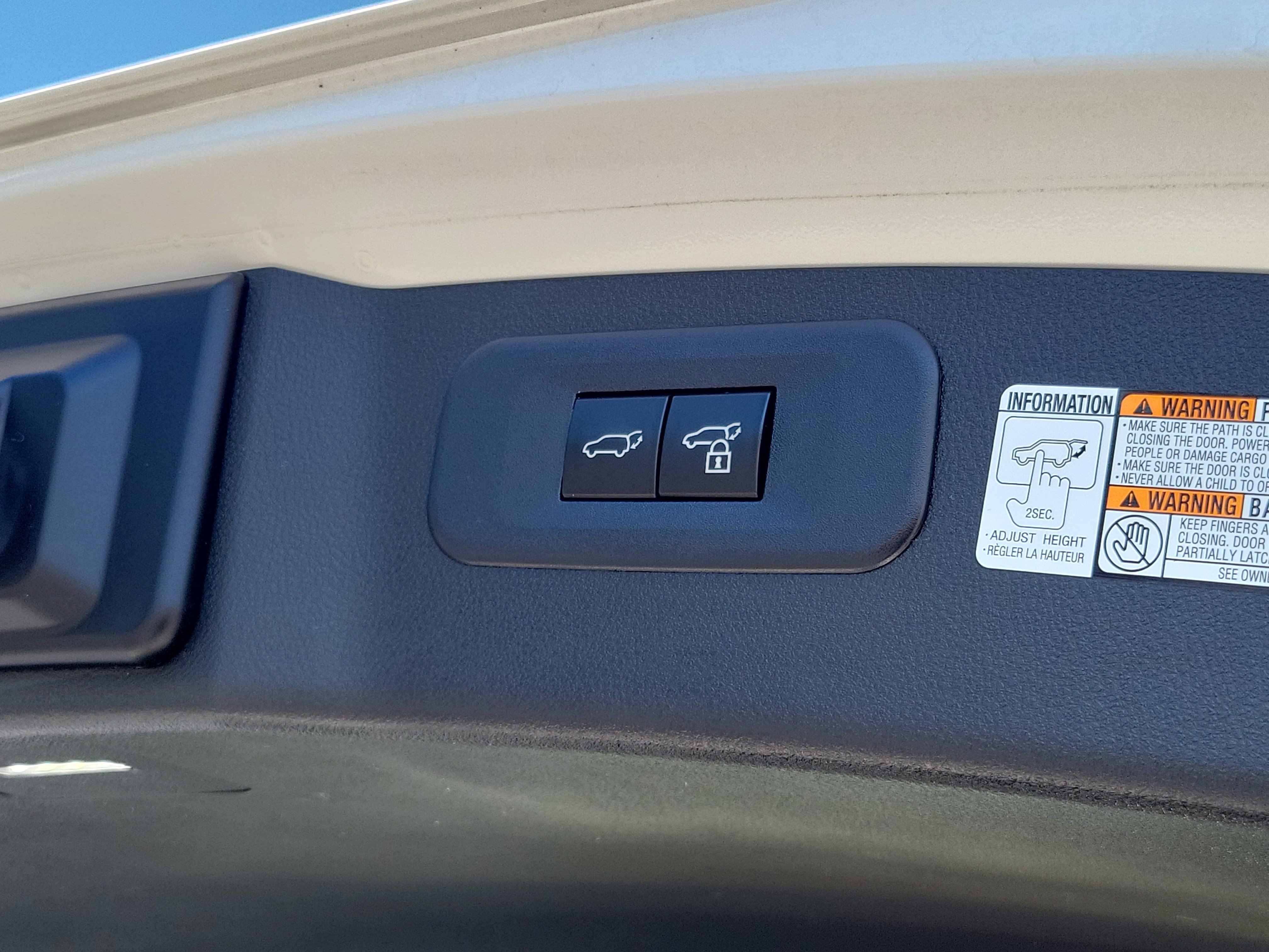 Used 2023 Lexus NX 350 AWD image 9