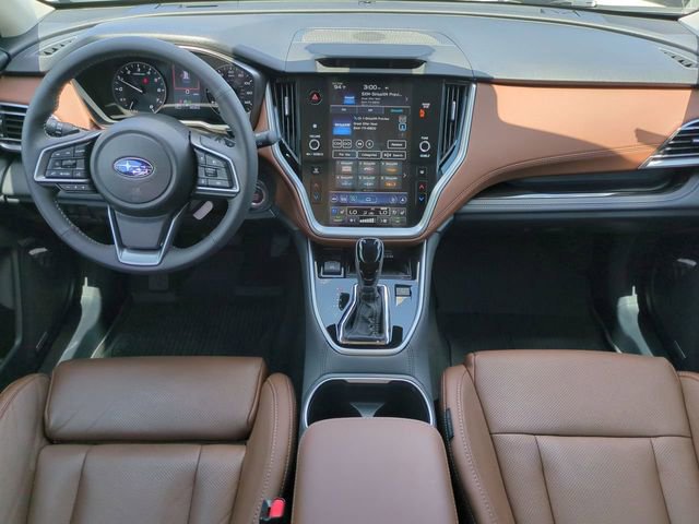 Used 2025 Subaru Outback Touring AWD/4WD image 17