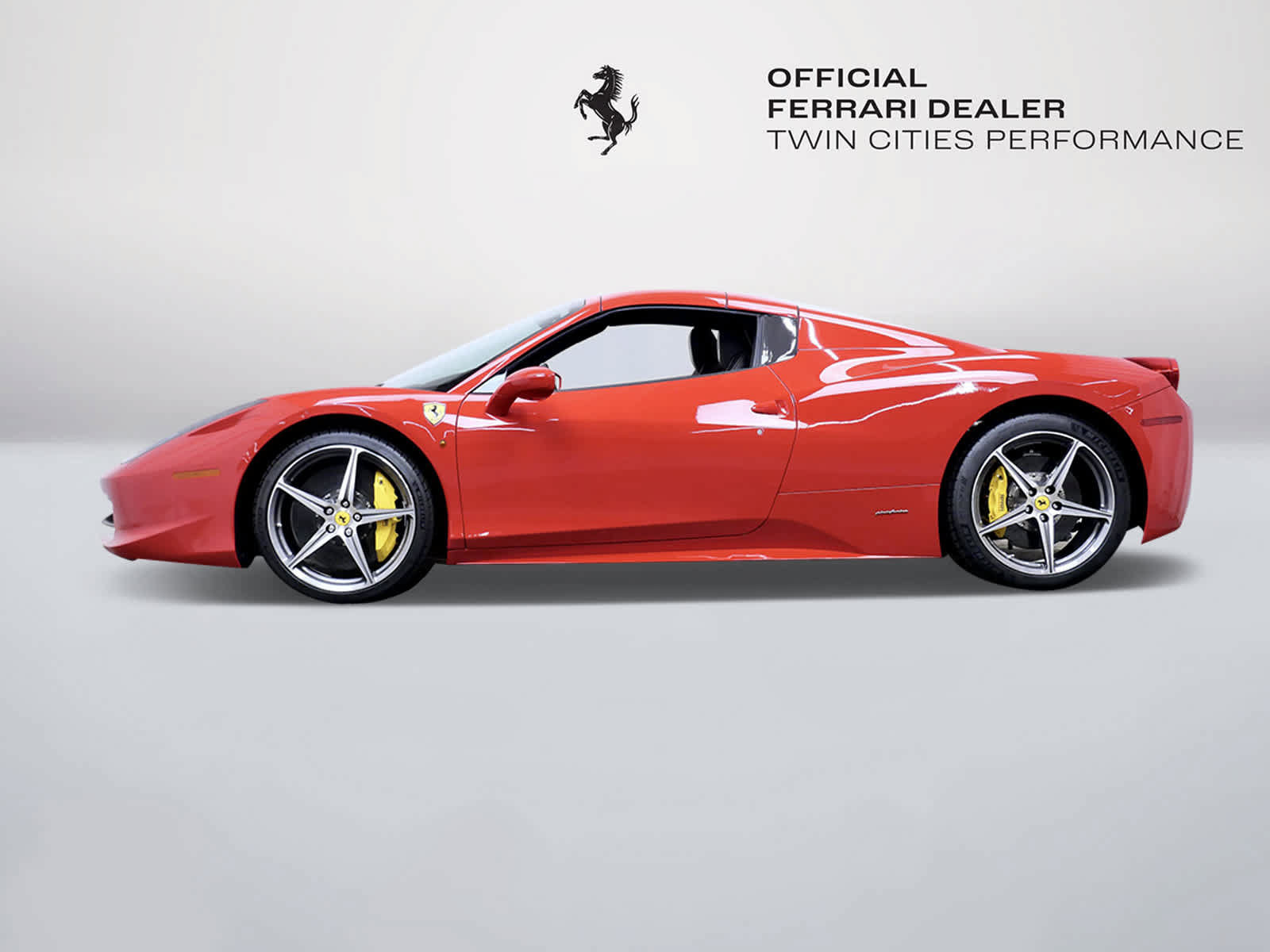 Certified 2015 Ferrari 458 Spider RWD image 2