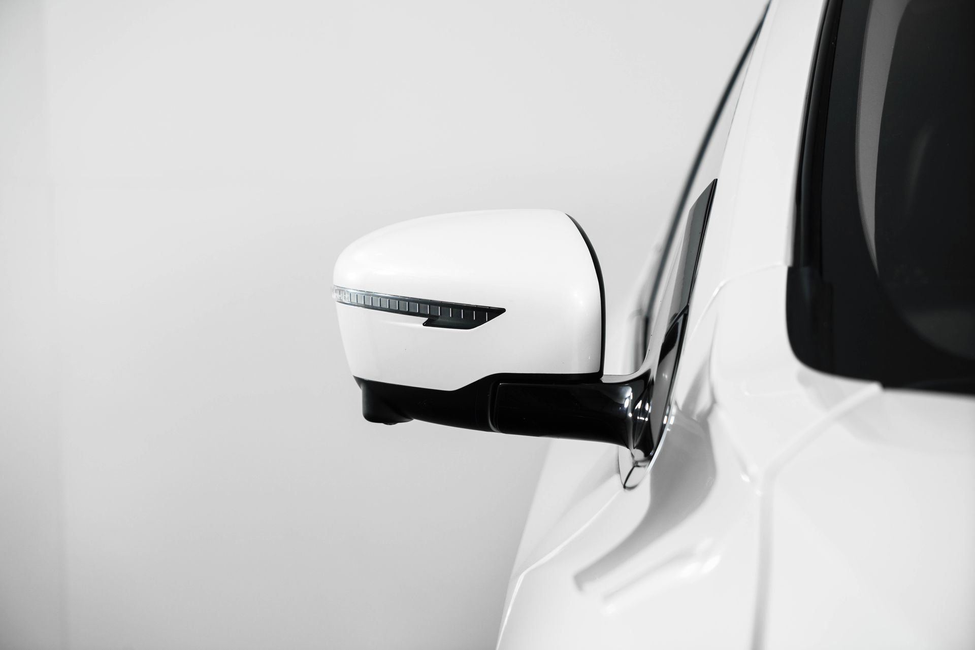 Used 2023 Nissan Murano SL w/ SL Moonroof Package image 12