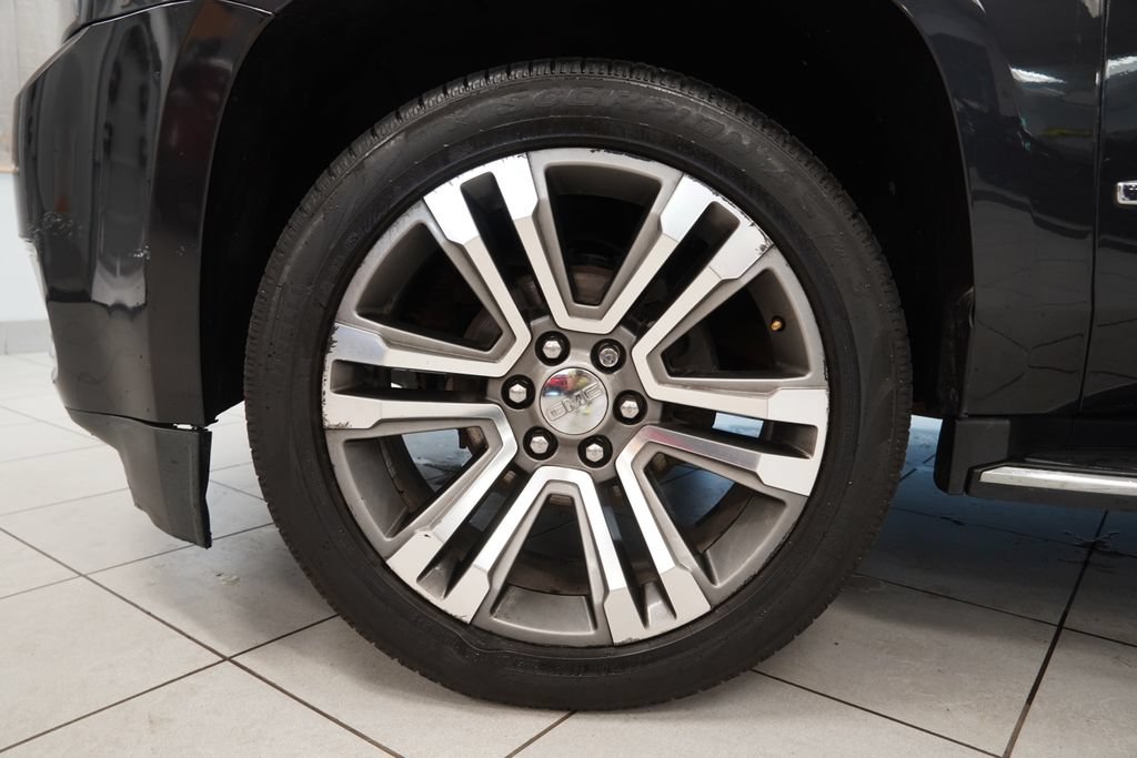 Used 2020 GMC Yukon XL Denali w/ Open Road Package AWD/4WD image 20
