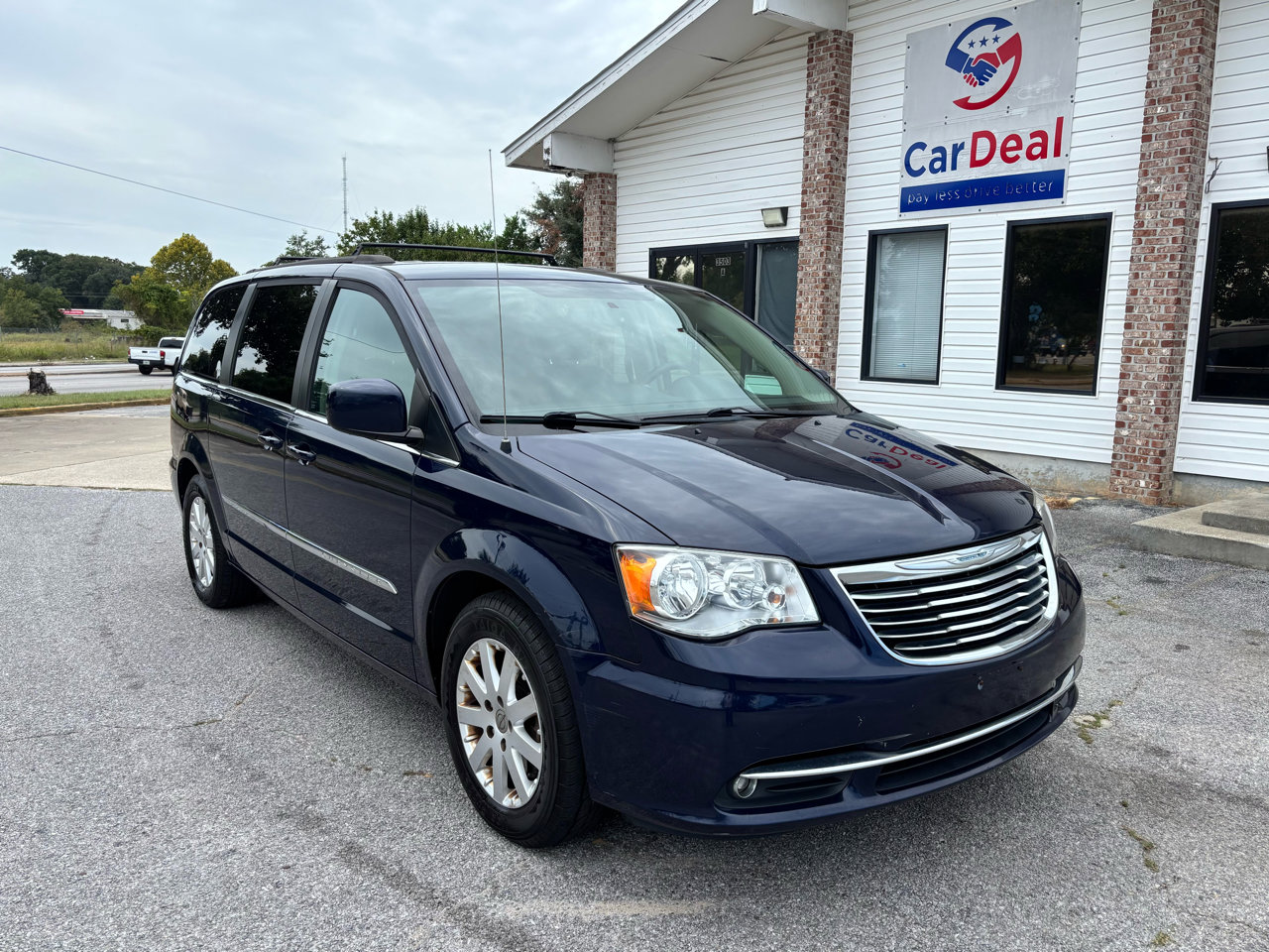 Used 2015 Chrysler Town & Country Touring