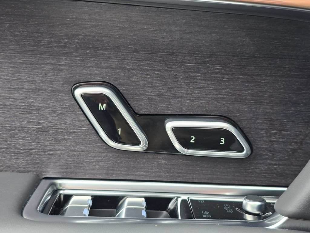 New 2026 Land Rover Range Rover SE AWD/4WD image 30