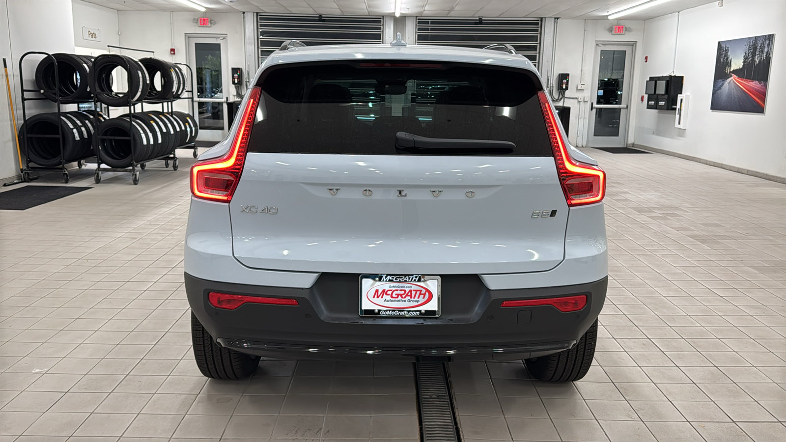 New 2026 Volvo XC40 B5 Ultra w/ Climate Package AWD/4WD image 6
