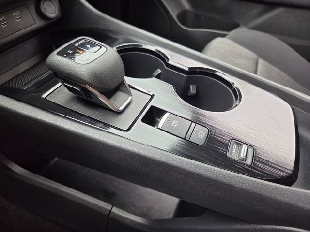 Used 2024 Nissan Rogue SV FWD image 26