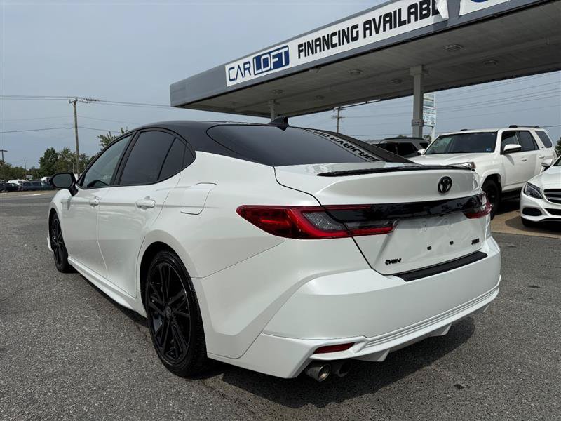 Used 2025 Toyota Camry XSE FWD image 8