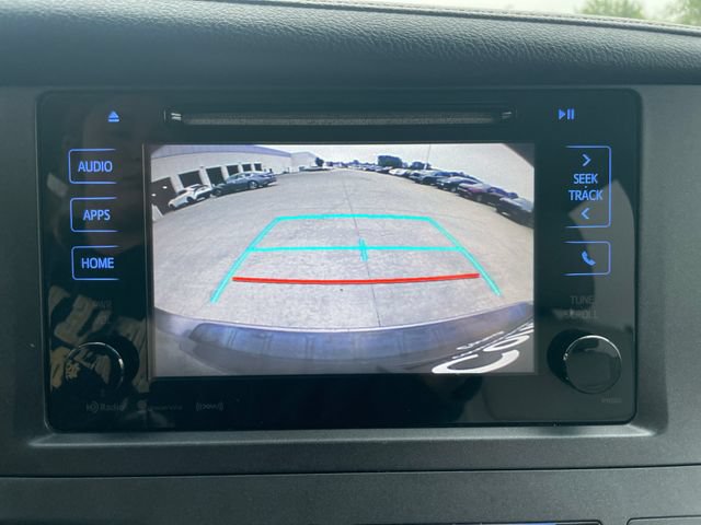 Used 2017 Toyota Sienna XLE FWD image 14