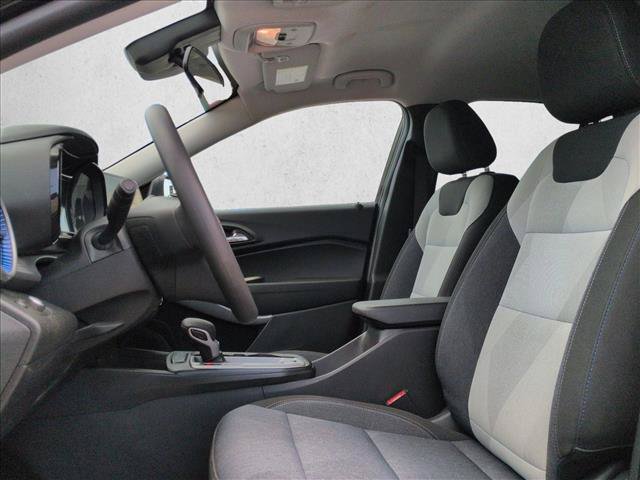 Used 2024 Chevrolet Trax LS FWD image 15