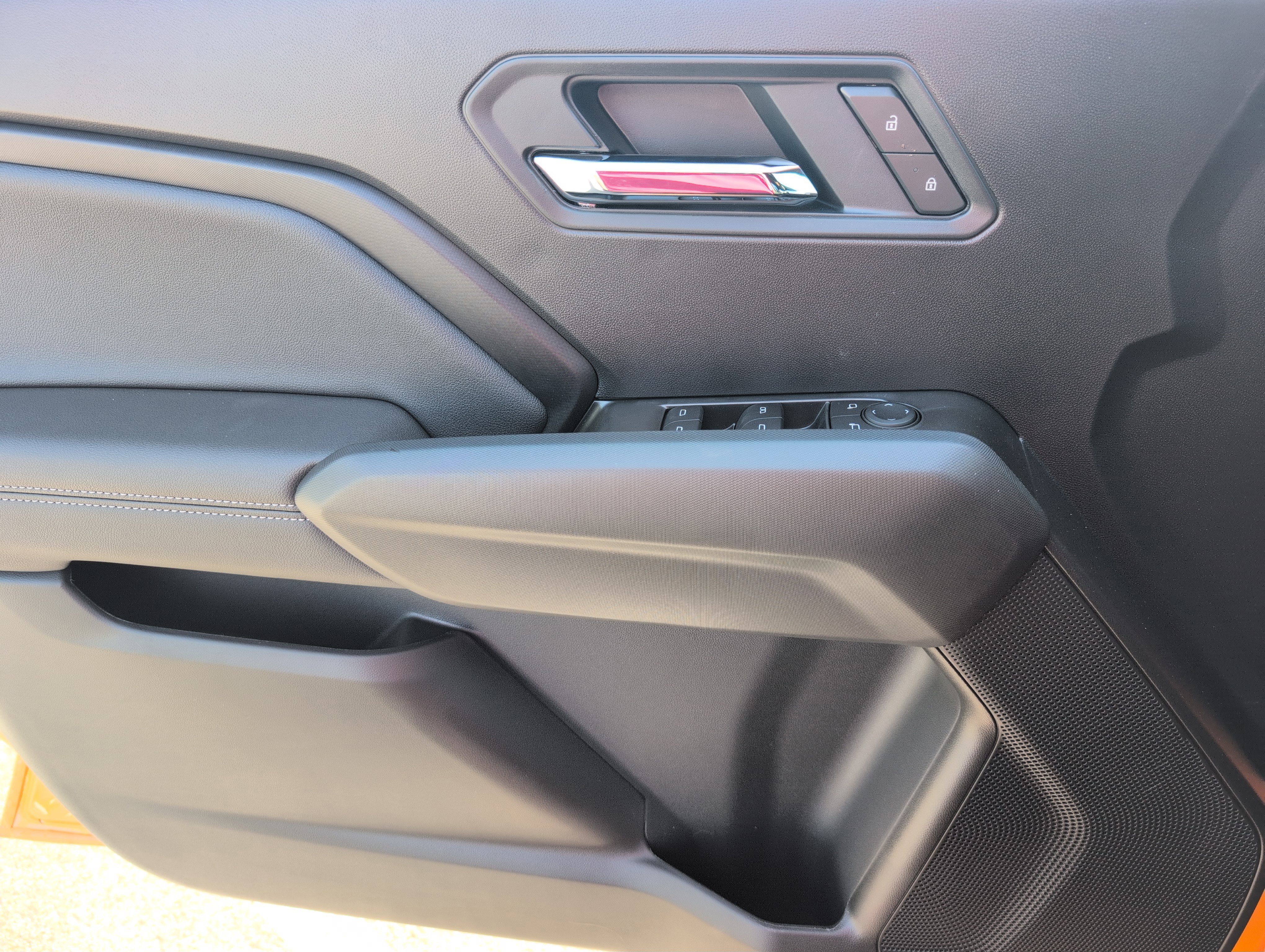 New 2026 Chevrolet Colorado LT RWD image 15