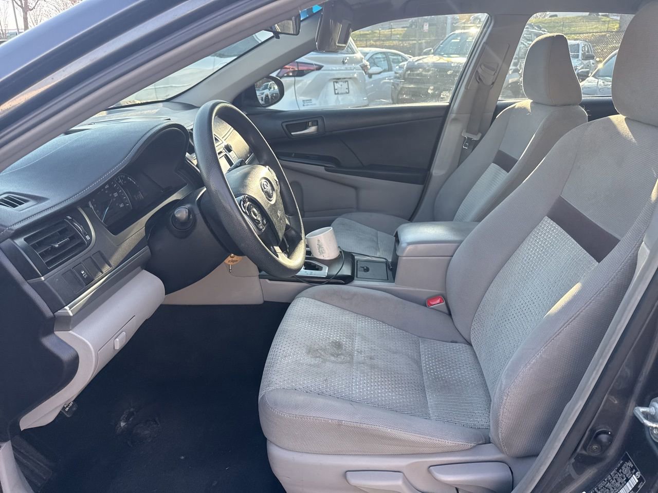 Used 2012 Toyota Camry LE image 7