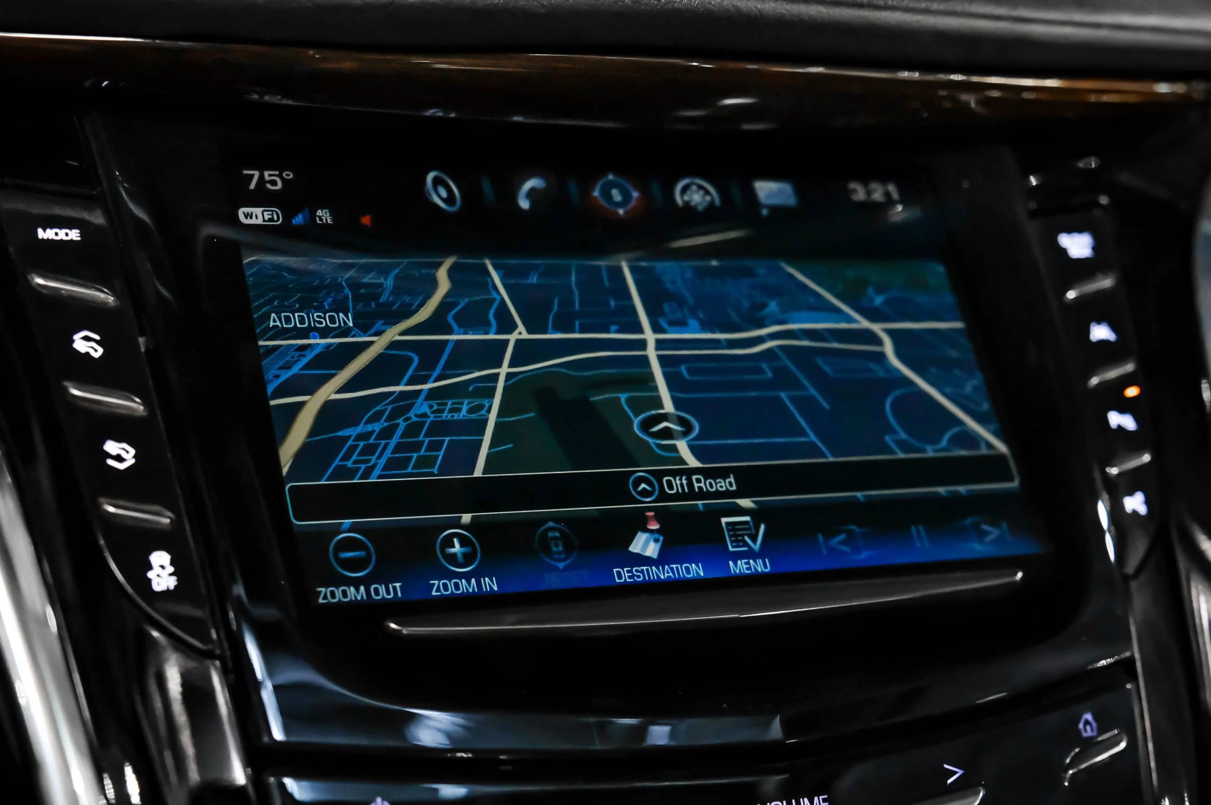 Used 2017 Cadillac Escalade ESV Luxury RWD image 29