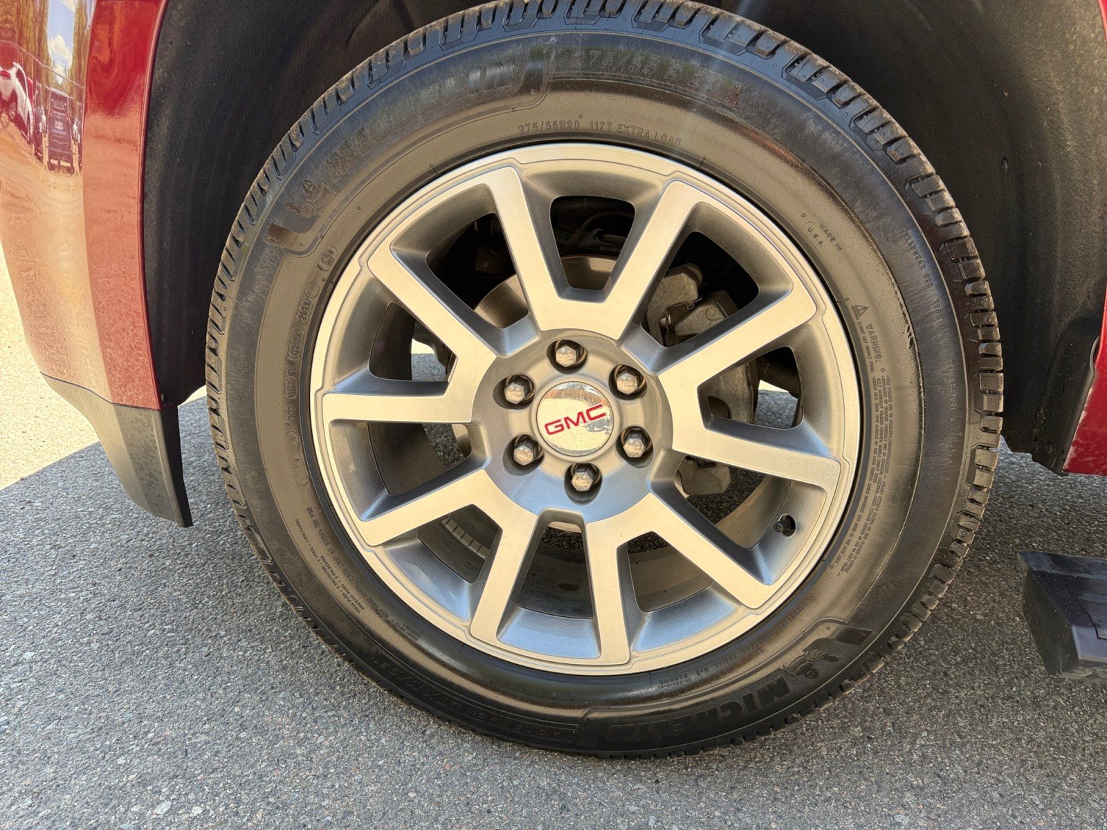 Used 2018 GMC Yukon Denali AWD/4WD image 24