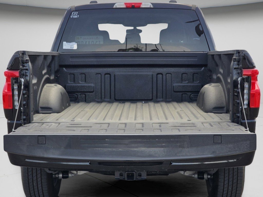 New 2024 Ford F150 Lightning XLT image 18