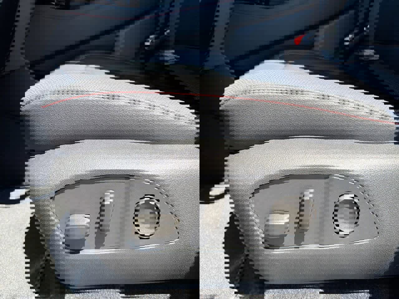 New 2026 Chevrolet Traverse Z71 w/ Driver Confidence Package image 19