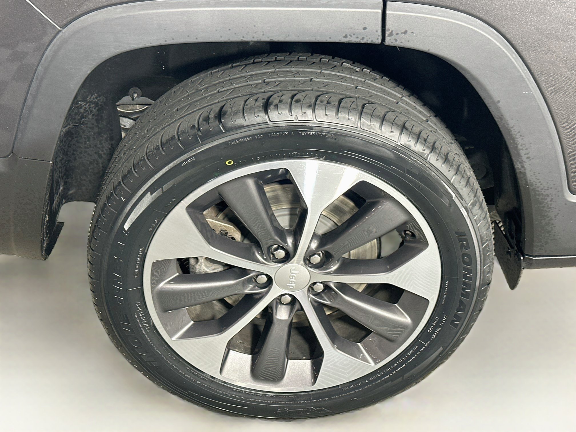 Used 2022 Jeep Cherokee Limited w/ Elite Package AWD/4WD image 12