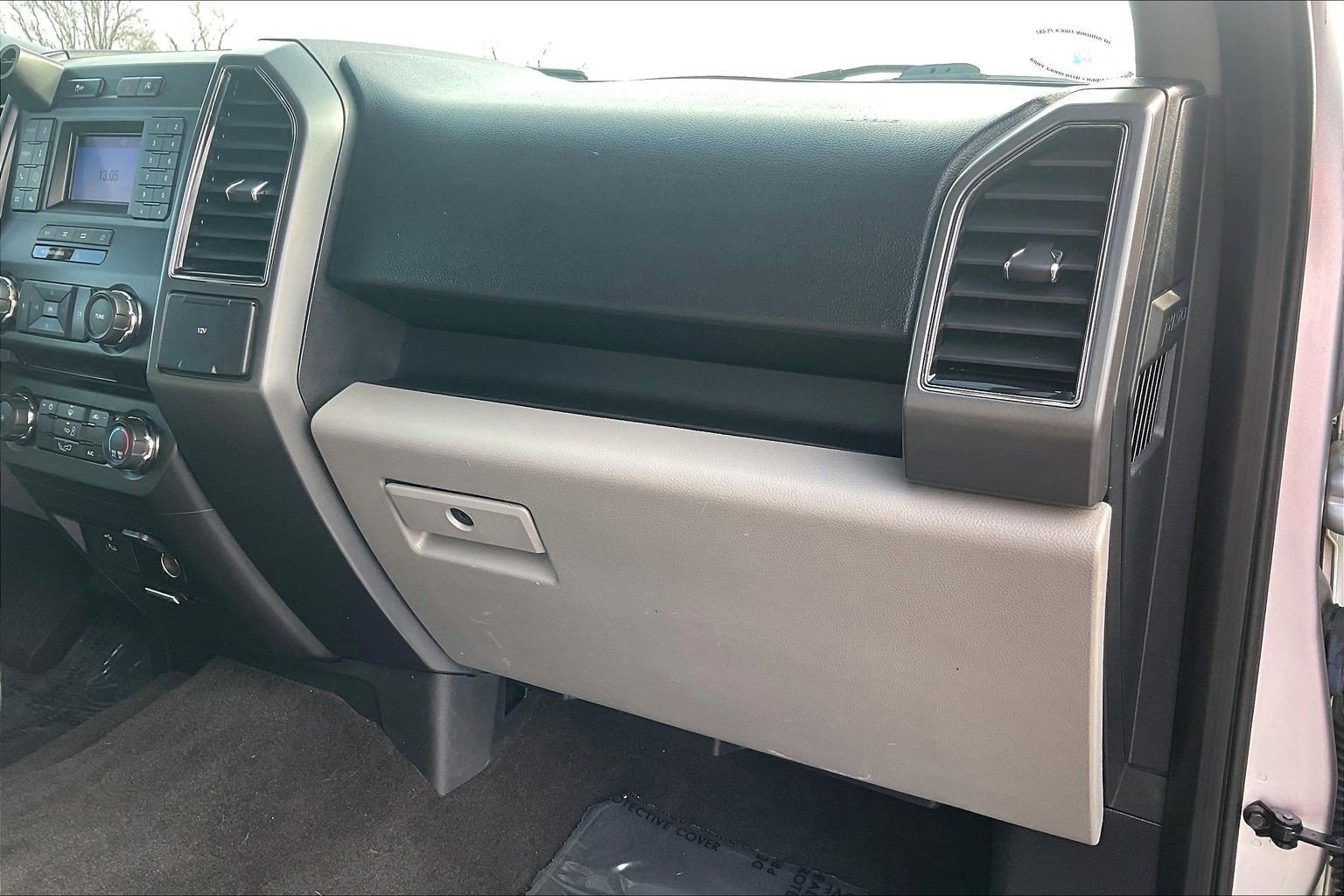 Used 2018 Ford F150 XLT image 15