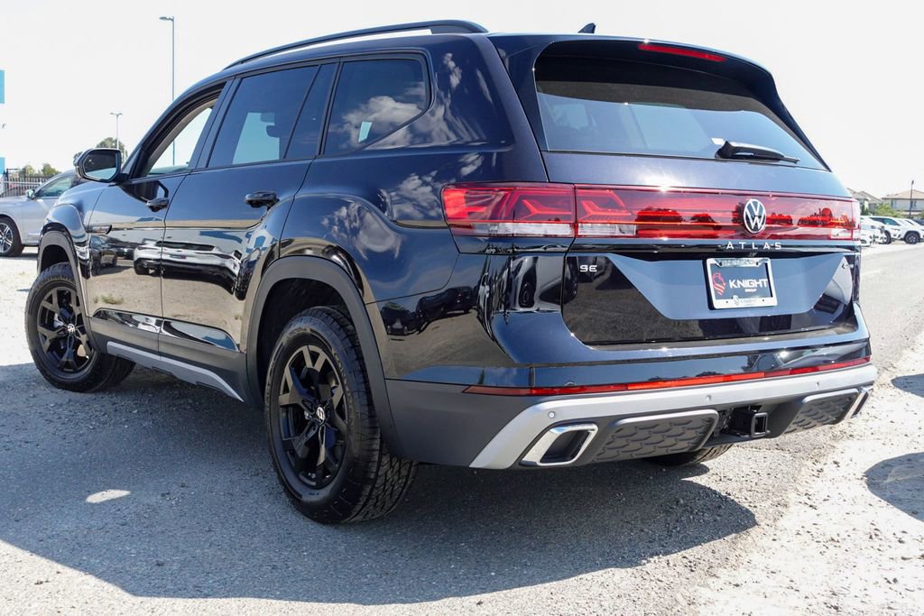 New 2026 Volkswagen Atlas Peak Edition image 12