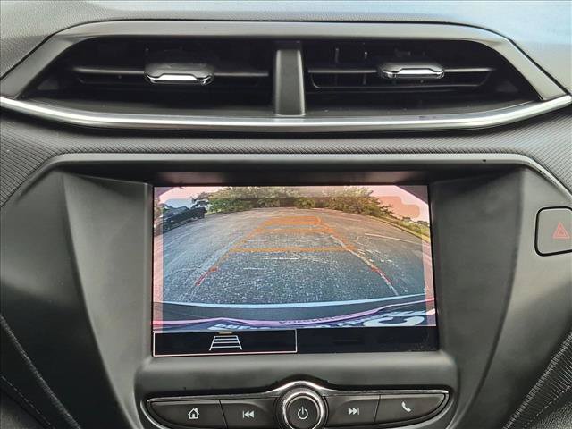 Used 2023 Chevrolet TrailBlazer LT FWD image 13