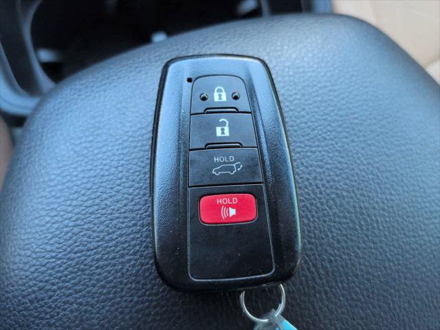 Certified 2023 Toyota RAV4 XLE w/ Convenience Package FWD image 27