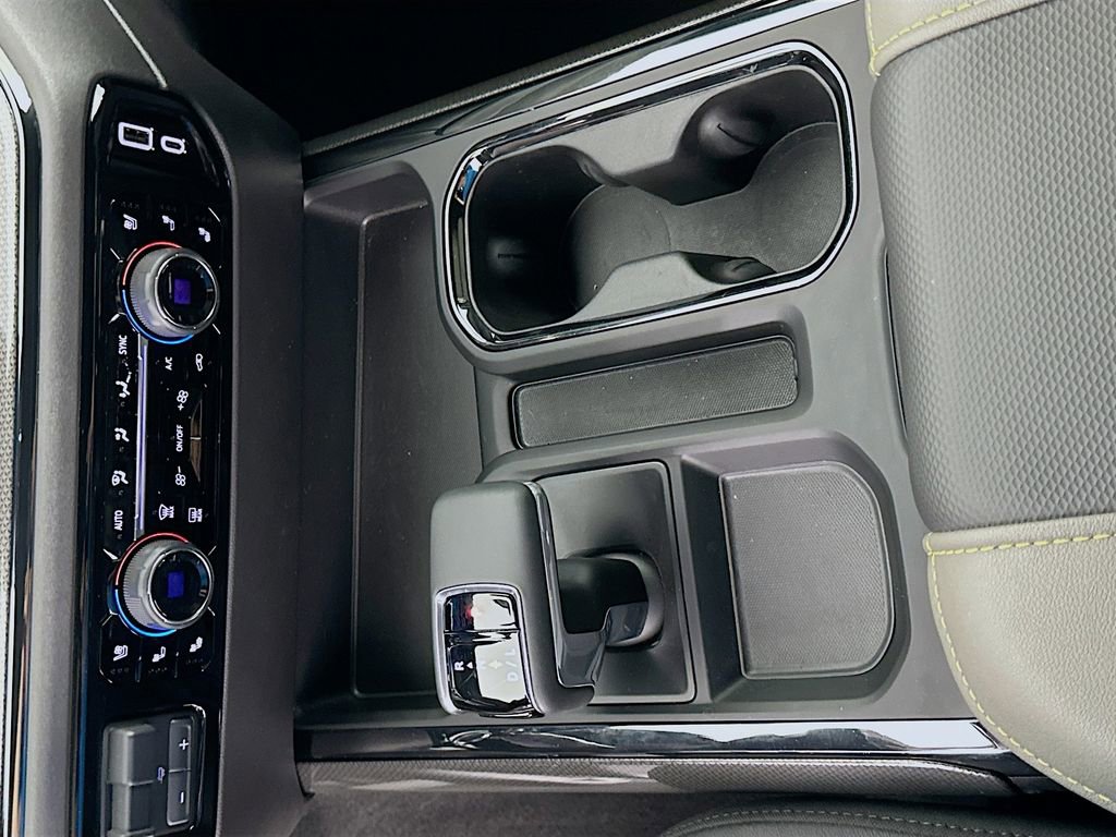 Used 2025 Chevrolet Silverado 1500 ZR2 w/ Technology Package image 17