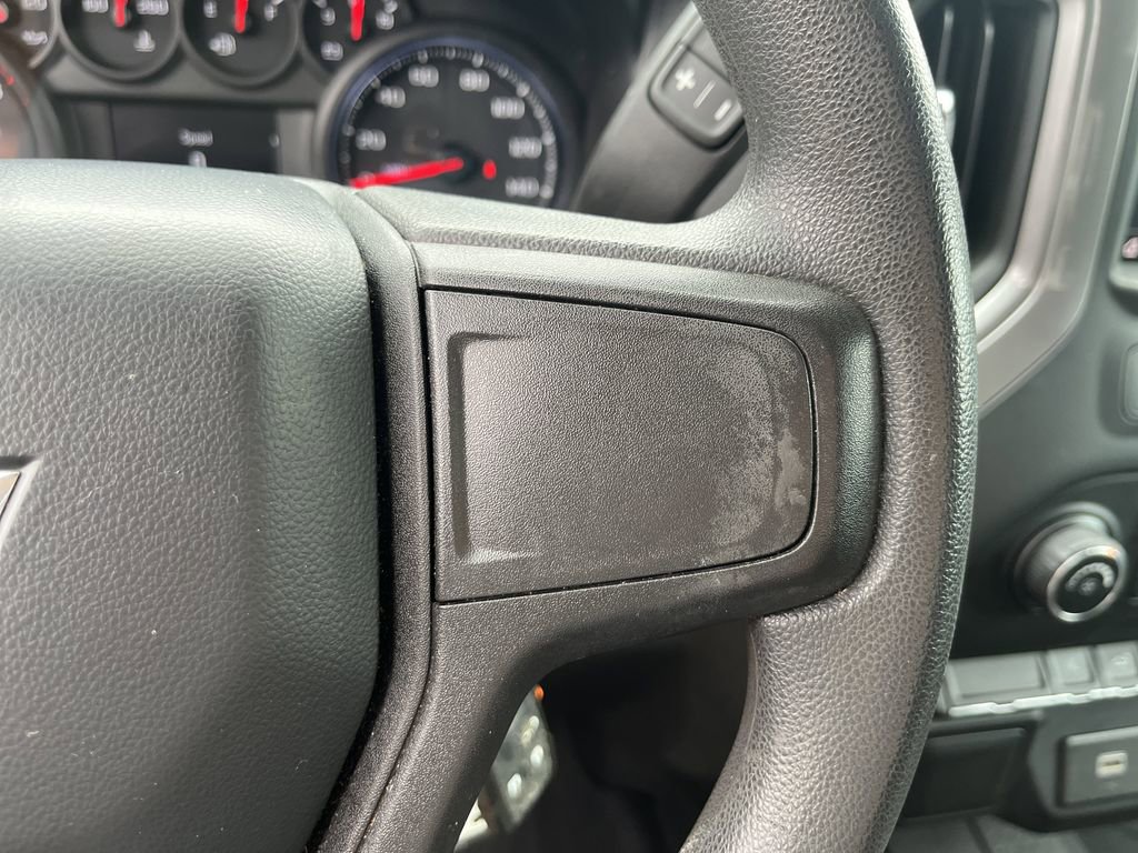 Used 2020 Chevrolet Silverado 1500 Custom w/ Custom Value Package image 23