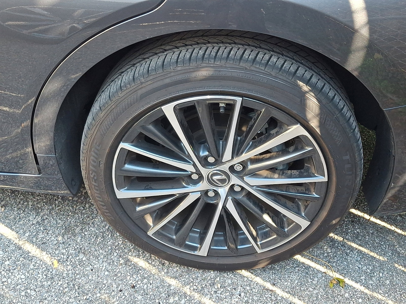 Certified 2024 Lexus ES 250 w/ Premium Package image 3