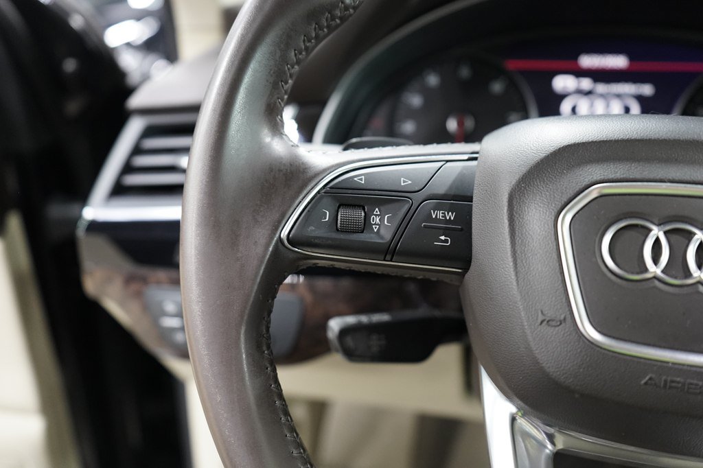 Used 2018 Audi Q7 3.0T Premium Plus AWD/4WD image 28