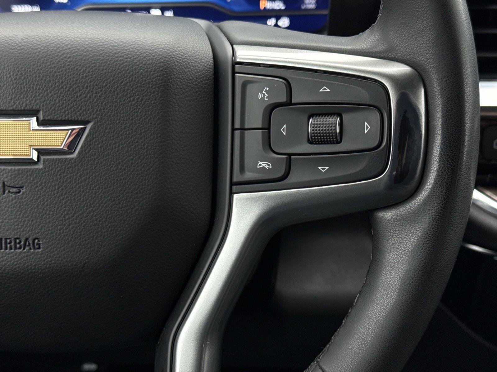 Used 2023 Chevrolet Silverado 1500 LT image 6